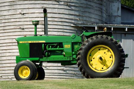 Top Grades: John Deere 4020 Restoration Image
